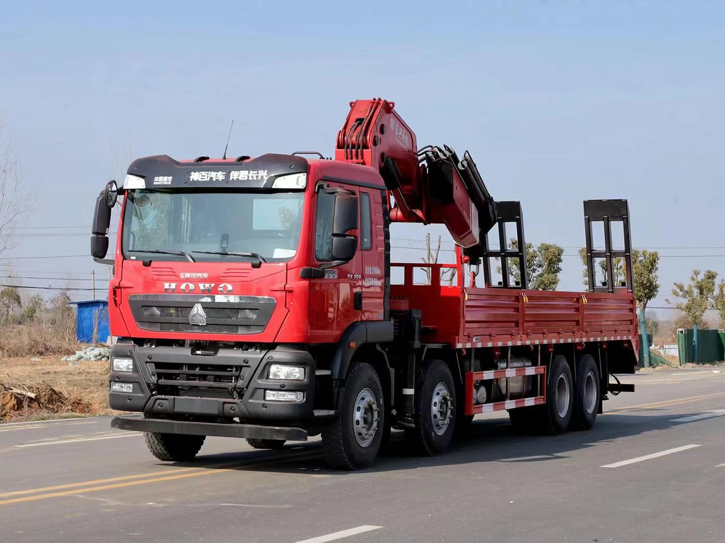 重汽豪沃前四后八随车吊配置(长兴25吨折臂吊)